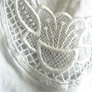 NWOT Vintage Tank Top White Made in Italy Feminine Lace Embroidered Cotton S